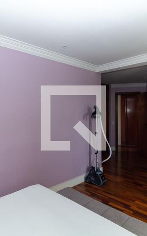 Apartamento à venda com 176m², 4 quartos e 3 vagas Apartamento à venda com 176m², 4 quartos e 3 vagasQuarto 4 Suíte 2
