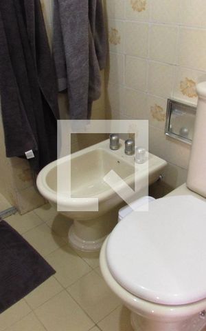 Apartamento para alugar com 77m², 2 quartos e 2 vagasBanheiro