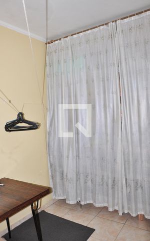 Casa à venda com 184m², 3 quartos e 3 vagas Casa à venda com 184m², 3 quartos e 3 vagasQuarto 03