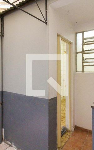 Apartamento para alugar com 46m², 1 quarto e sem vaga Apartamento para alugar com 46m², 1 quarto e sem vagaÁrea de Serviço