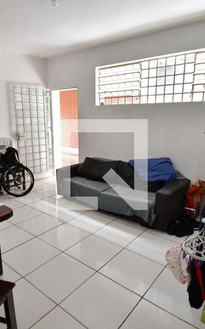 Casa para alugar com 200m², 3 quartos e 20 vagasSala 2