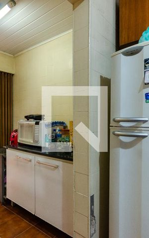 Casa à venda com 140m², 3 quartos e 2 vagas Casa à venda com 140m², 3 quartos e 2 vagasCozinha