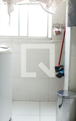 Apartamento à venda com 56m², 3 quartos e 1 vagaÁrea de Serviço