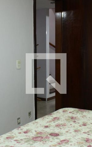 Casa à venda com 200m², 3 quartos e 2 vagasQuarto 2