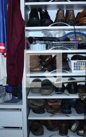 Casa à venda com 200m², 3 quartos e 2 vagasCloset Quarto 3