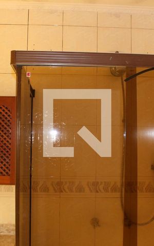 Casa à venda com 200m², 3 quartos e 2 vagasBanheiro