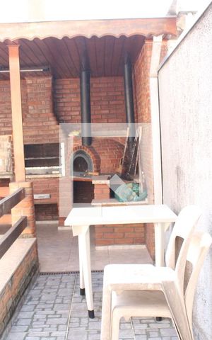 Casa à venda com 200m², 3 quartos e 2 vagasÁrea comum