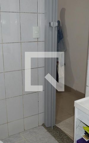 Casa à venda com 150m², 4 quartos e 1 vagaBanheiro