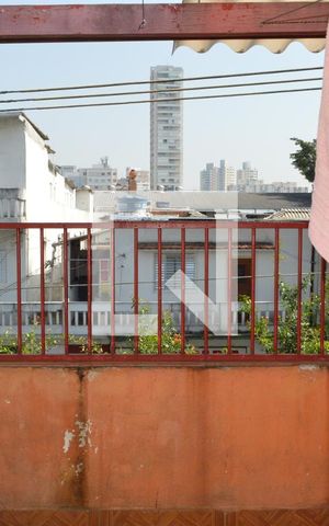 Casa à venda com 150m², 4 quartos e 1 vagaÁrea de Serviço
