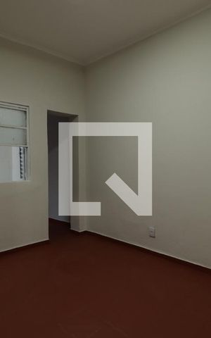Casa para alugar com 120m², 2 quartos e sem vagaQuarto 1