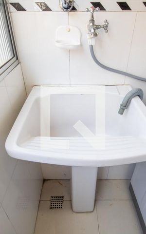 Apartamento à venda com 56m², 2 quartos e sem vaga Apartamento à venda com 56m², 2 quartos e sem vagaÁrea de Serviço
