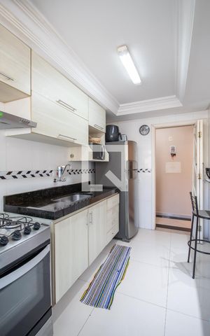 Apartamento à venda com 56m², 2 quartos e sem vaga Apartamento à venda com 56m², 2 quartos e sem vagaCozinha