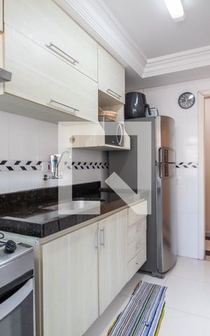 Apartamento à venda com 56m², 2 quartos e sem vaga Apartamento à venda com 56m², 2 quartos e sem vagaCozinha