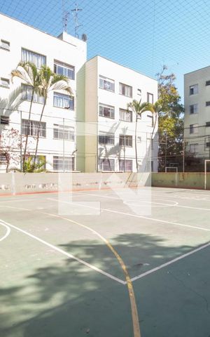 Apartamento à venda com 56m², 2 quartos e sem vaga Apartamento à venda com 56m², 2 quartos e sem vagaQuadra