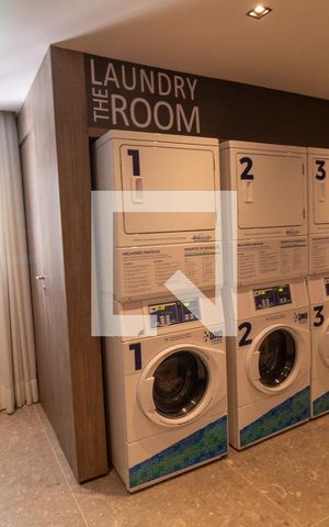 Studio à venda com 25m², 1 quarto e sem vaga Studio à venda com 25m², 1 quarto e sem vagaÁrea comum