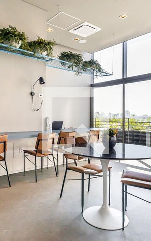 Studio para alugar com 27m², 1 quarto e sem vagaCoworking
