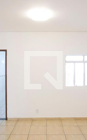 Casa à venda com 115m², 2 quartos e 1 vagaSala