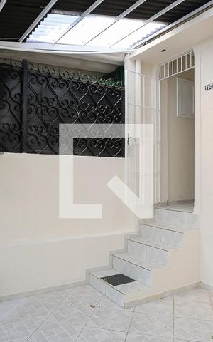 Casa à venda com 115m², 2 quartos e 1 vagaGaragem