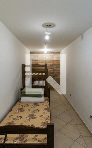 Casa à venda com 400m², 4 quartos e 4 vagas Casa à venda com 400m², 4 quartos e 4 vagasQuarto do Salão de Festas