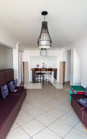 Casa à venda com 400m², 4 quartos e 4 vagas Casa à venda com 400m², 4 quartos e 4 vagasSalão de Festas