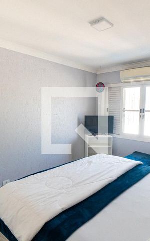 Casa à venda com 400m², 4 quartos e 4 vagas Casa à venda com 400m², 4 quartos e 4 vagasSuite
