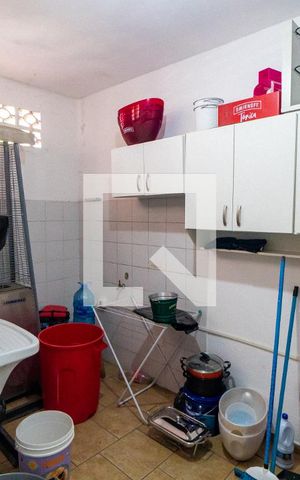 Casa à venda com 400m², 4 quartos e 4 vagas Casa à venda com 400m², 4 quartos e 4 vagasÁrea de Serviço