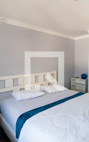 Casa à venda com 400m², 4 quartos e 4 vagas Casa à venda com 400m², 4 quartos e 4 vagasSuite