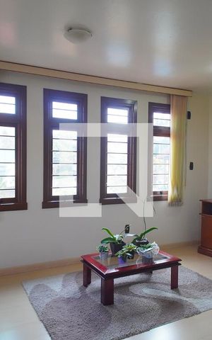 Casa à venda com 325m², 4 quartos e 4 vagasSala 2