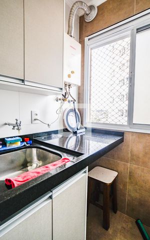 Apartamento para alugar com 47m², 2 quartos e 1 vagaCozinha e Área de Serviço