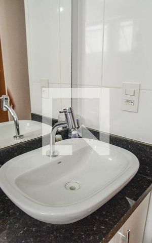 Apartamento para alugar com 47m², 2 quartos e 1 vagaBanheiro