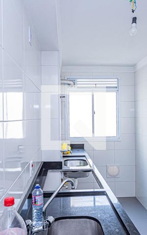 Apartamento à venda com 46m², 2 quartos e sem vaga Apartamento à venda com 46m², 2 quartos e sem vagaCozinha e Área de Serviço