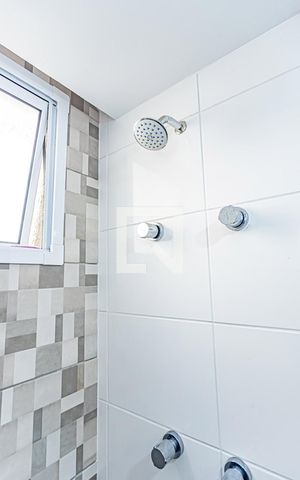 Apartamento à venda com 46m², 2 quartos e sem vaga Apartamento à venda com 46m², 2 quartos e sem vagaBanheiro