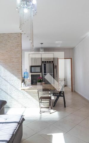 Casa à venda com 700m², 3 quartos e 3 vagas Casa à venda com 700m², 3 quartos e 3 vagasSala 1
