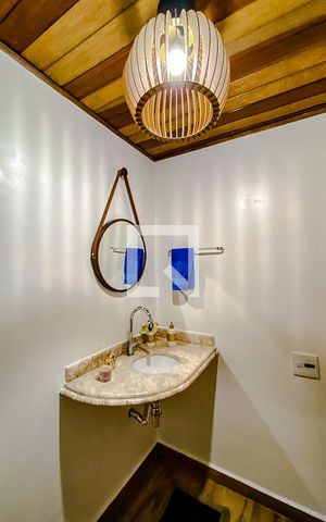 Casa à venda com 170m², 2 quartos e 1 vagaLavabo