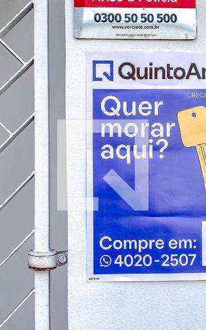 Casa à venda com 170m², 2 quartos e 1 vagaFachada