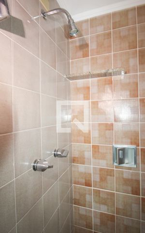Apartamento à venda com 374m², 4 quartos e 4 vagas Apartamento à venda com 374m², 4 quartos e 4 vagasBanheiro