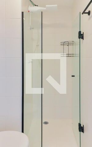 Apartamento para alugar com 33m², 1 quarto e sem vaga Apartamento para alugar com 33m², 1 quarto e sem vagaBanheiro