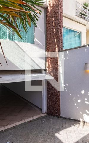 Casa à venda com 222m², 3 quartos e 5 vagasGaragem