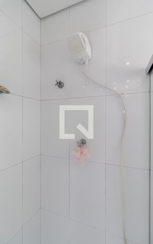 Casa à venda com 222m², 3 quartos e 5 vagasBanheiro da Suíte 1