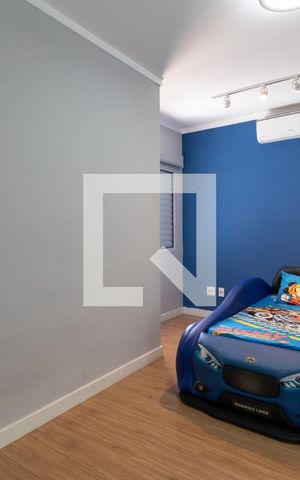 Casa à venda com 222m², 3 quartos e 5 vagasSuíte 2