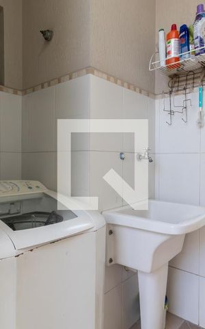 Casa à venda com 222m², 3 quartos e 5 vagasÁrea de Serviço