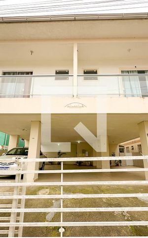 Apartamento para alugar com 70m², 2 quartos e 1 vagaFachada