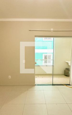 Apartamento para alugar com 70m², 2 quartos e 1 vagaSala