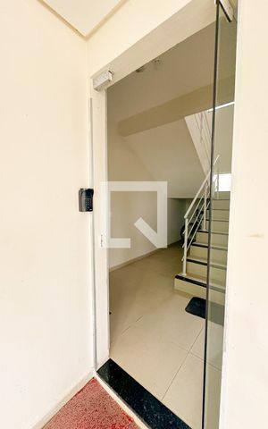 Apartamento para alugar com 70m², 2 quartos e 1 vagaEntrada