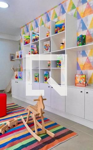 Apartamento à venda com 24m², 1 quarto e sem vaga Apartamento à venda com 24m², 1 quarto e sem vagaÁrea comum - Brinquedoteca