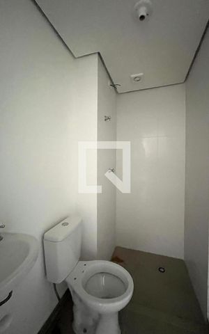 Apartamento à venda com 24m², 1 quarto e sem vaga Apartamento à venda com 24m², 1 quarto e sem vagaBanheiro