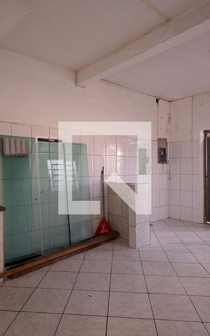 Casa à venda com 173m², 2 quartos e 1 vaga Casa à venda com 173m², 2 quartos e 1 vagaGaragem Coberta