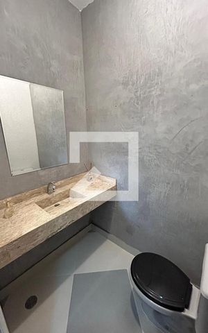 Casa à venda com 170m², 4 quartos e 2 vagas Casa à venda com 170m², 4 quartos e 2 vagasLavabo