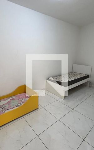 Casa à venda com 170m², 4 quartos e 2 vagas Casa à venda com 170m², 4 quartos e 2 vagasEdicula