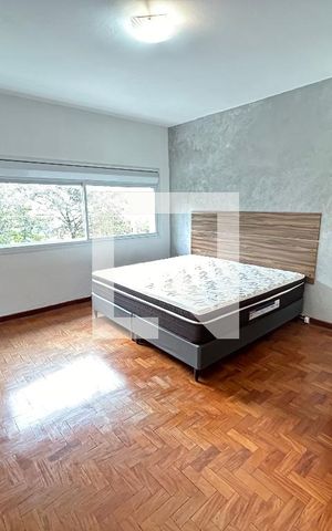 Casa à venda com 170m², 4 quartos e 2 vagas Casa à venda com 170m², 4 quartos e 2 vagasQuarto 1